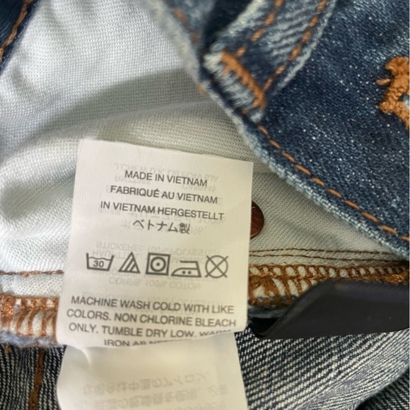 Madewell The Perfect Jean Short Daisy Embroidered Edition Size 26 - Picture 7 of 7